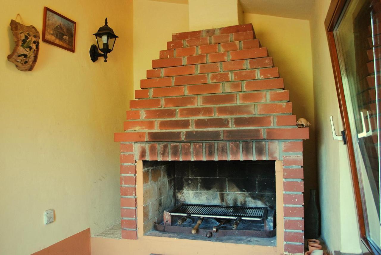 Villa Dorina Barban エクステリア 写真