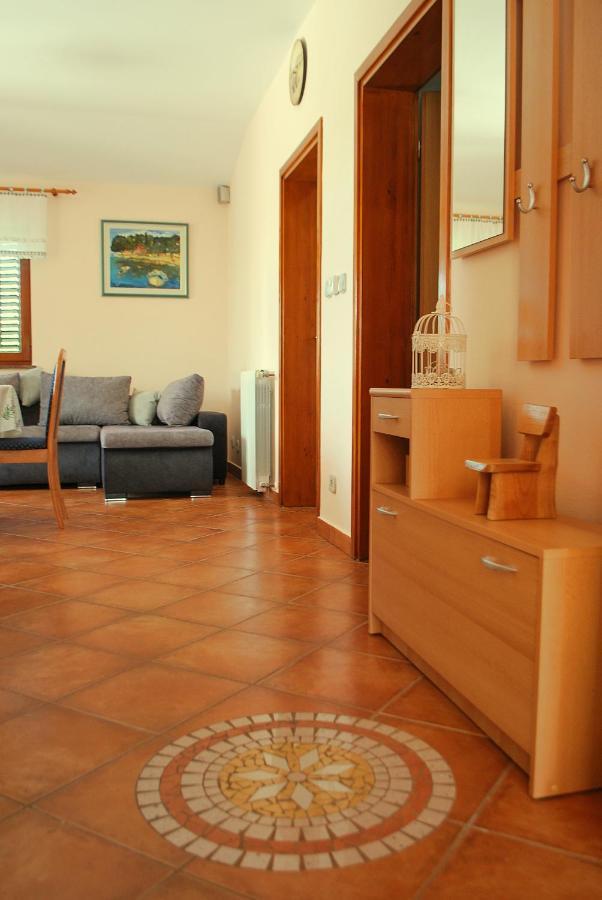 Villa Dorina Barban エクステリア 写真